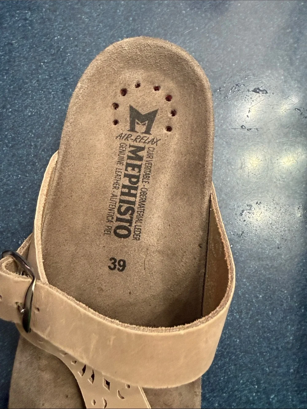 Mephisto Women's Tan Suede Laser-Cut Toe-Post Sandals
